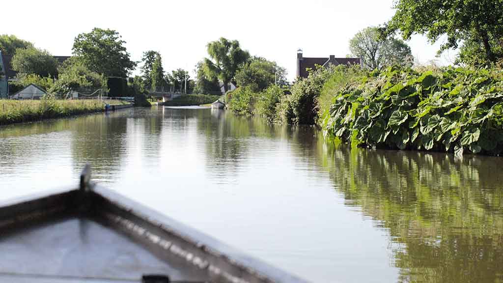 E-sloep 580 op het water